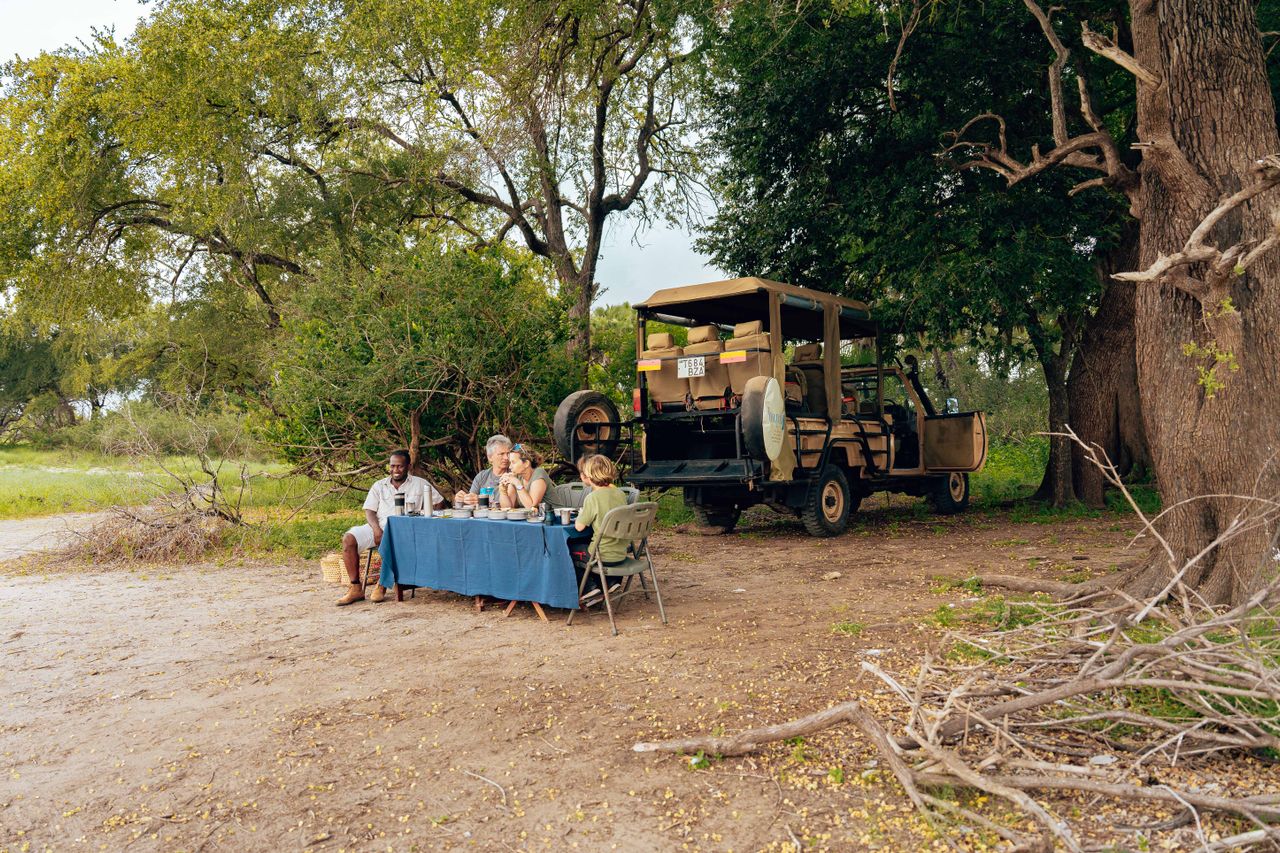5 Days Masai Mara – Nakuru – Naivasha Safari